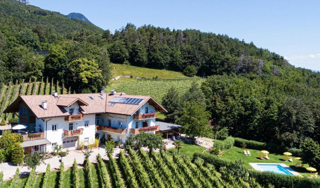 Kerschbamerhof Im Sueden Suedtirols Cortaccia Bagian luar foto