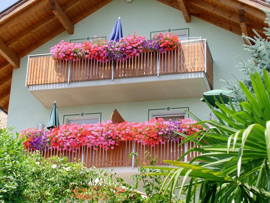 Kerschbamerhof Im Sueden Suedtirols Cortaccia Bagian luar foto