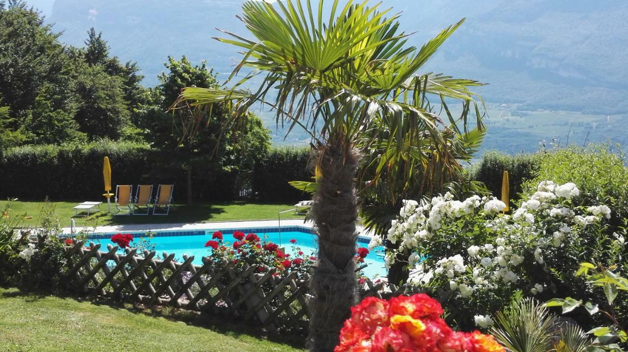 Kerschbamerhof Im Sueden Suedtirols Cortaccia Bagian luar foto